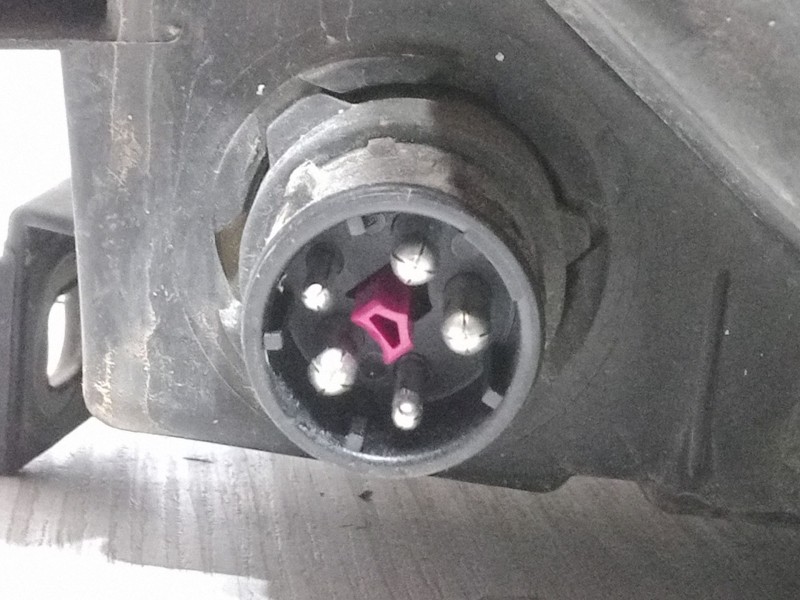 Recambio de faro izquierdo para audi a4 b5 avant (8d5) 1.9 tdi referencia OEM IAM   