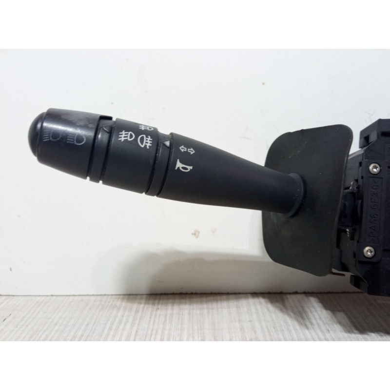 Recambio de mando luces para renault clio ii (bb_, cb_) 1.6 (b/cb0d, bb00) referencia OEM IAM 770043286061670053  7701045279   6