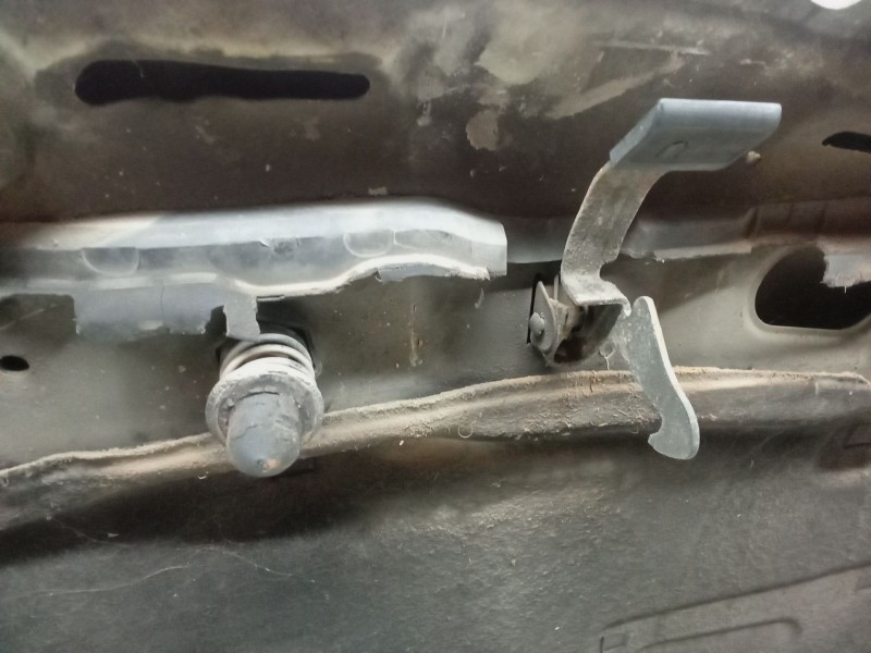 Recambio de capo para opel combo tour 1.7 cdti 16v referencia OEM IAM   