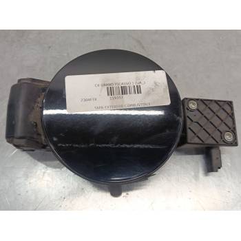 TAPA EXTERIOR COMBUSTIBLE 