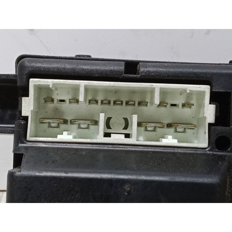 Recambio de mando elevalunas delantero derecho para jeep grand cherokee ii (wj, wg) 3.1 td 4x4 referencia OEM IAM 56042290AC 305