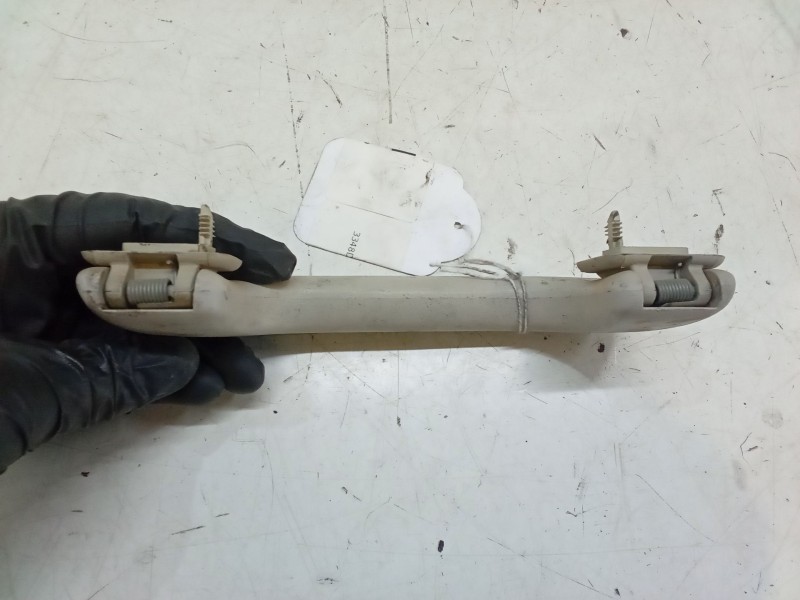 Recambio de asidero del derecho para opel combo tour 1.7 cdti 16v referencia OEM IAM   