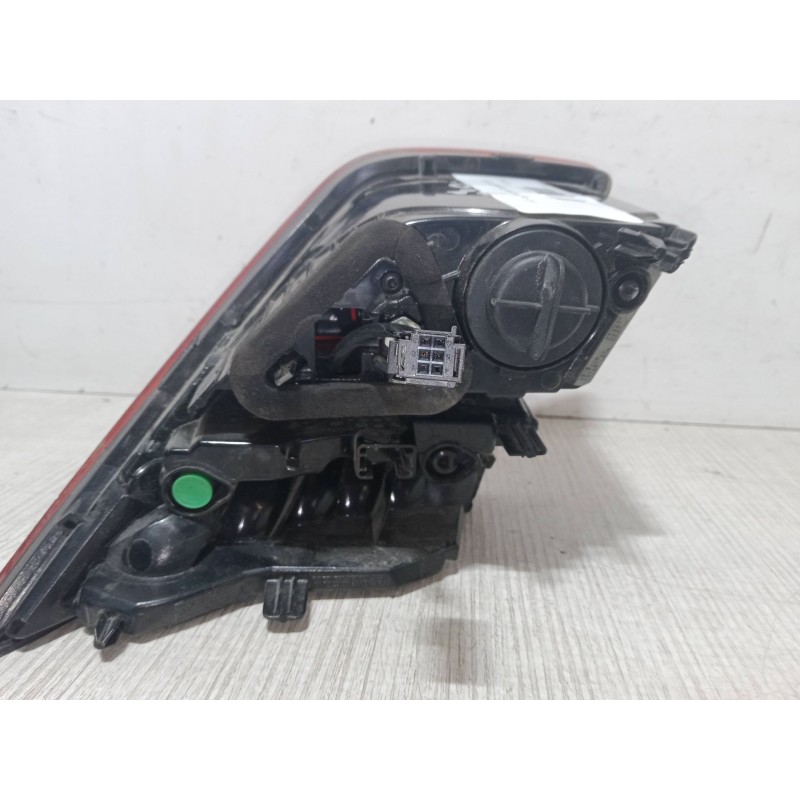 Recambio de piloto trasero porton derecho para peugeot 308 ii (lb_, lp_, lw_, lh_, l3_) 1.2 thp 110 referencia OEM IAM 81260201 