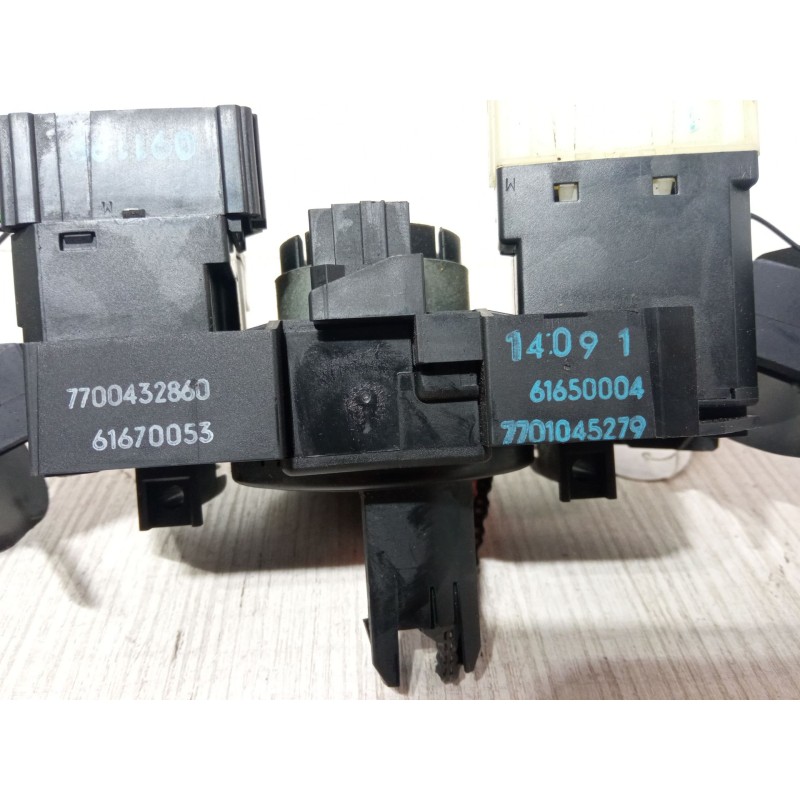 Recambio de mando luces para renault clio ii (bb_, cb_) 1.6 (b/cb0d, bb00) referencia OEM IAM 770043286061670053  7701045279   6