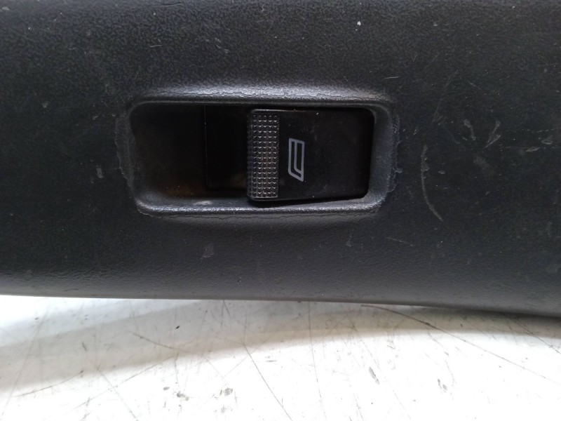 Recambio de mando elevalunas delantero derecho para audi a3 (8l1) 1.6 referencia OEM IAM   