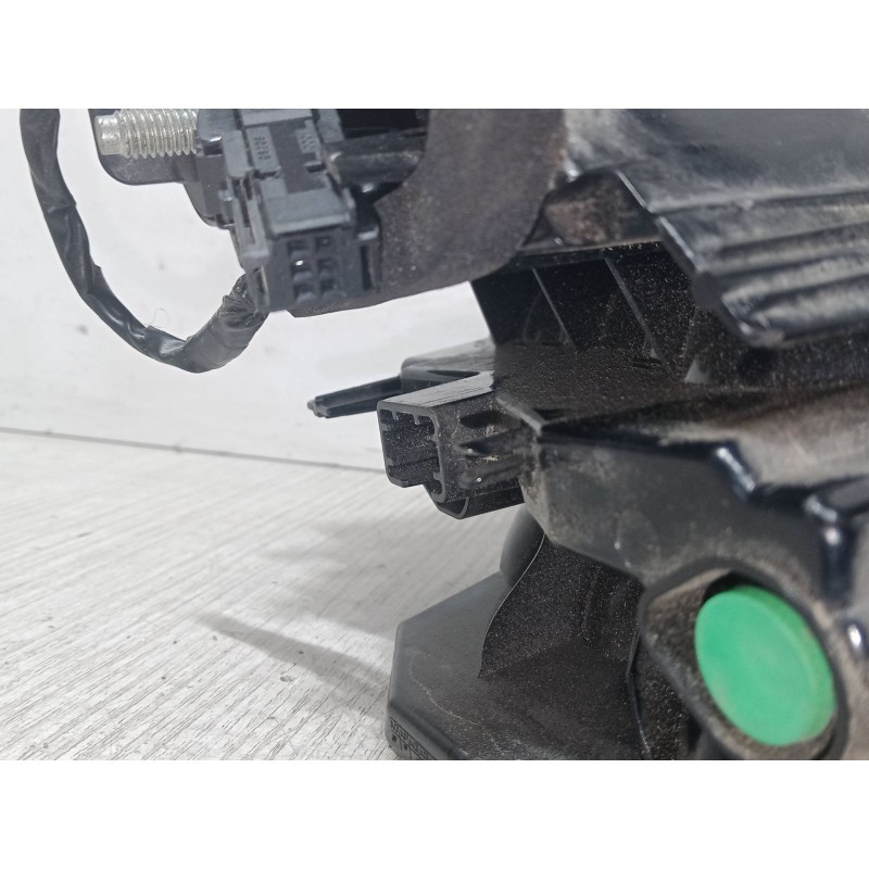 Recambio de piloto trasero porton izquierdo para peugeot 308 ii (lb_, lp_, lw_, lh_, l3_) 1.2 thp 110 referencia OEM IAM 9677818