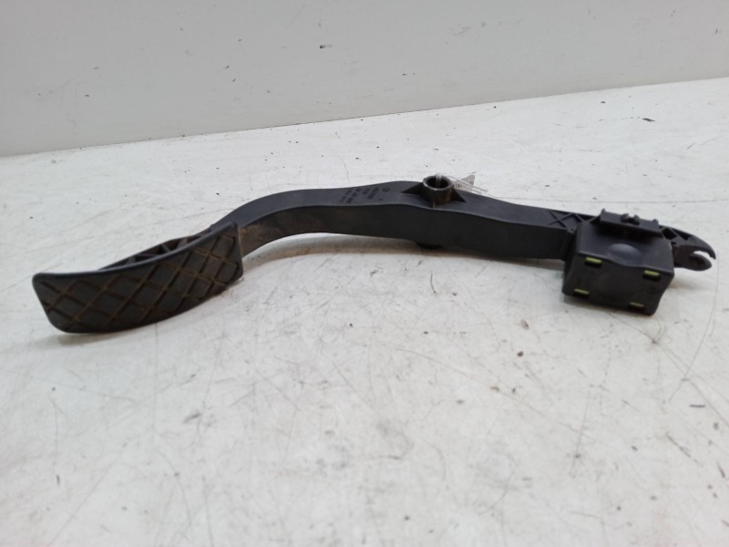 Recambio de pedal acelerador para audi a3 (8l1) 1.6 referencia OEM IAM   