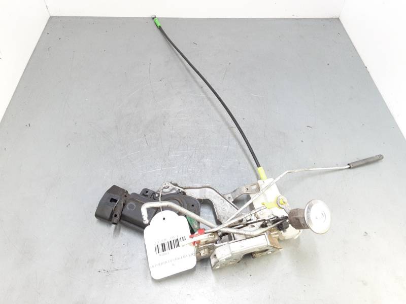 CERRADURA PUERTA DELANTERA IZQUIERDA 