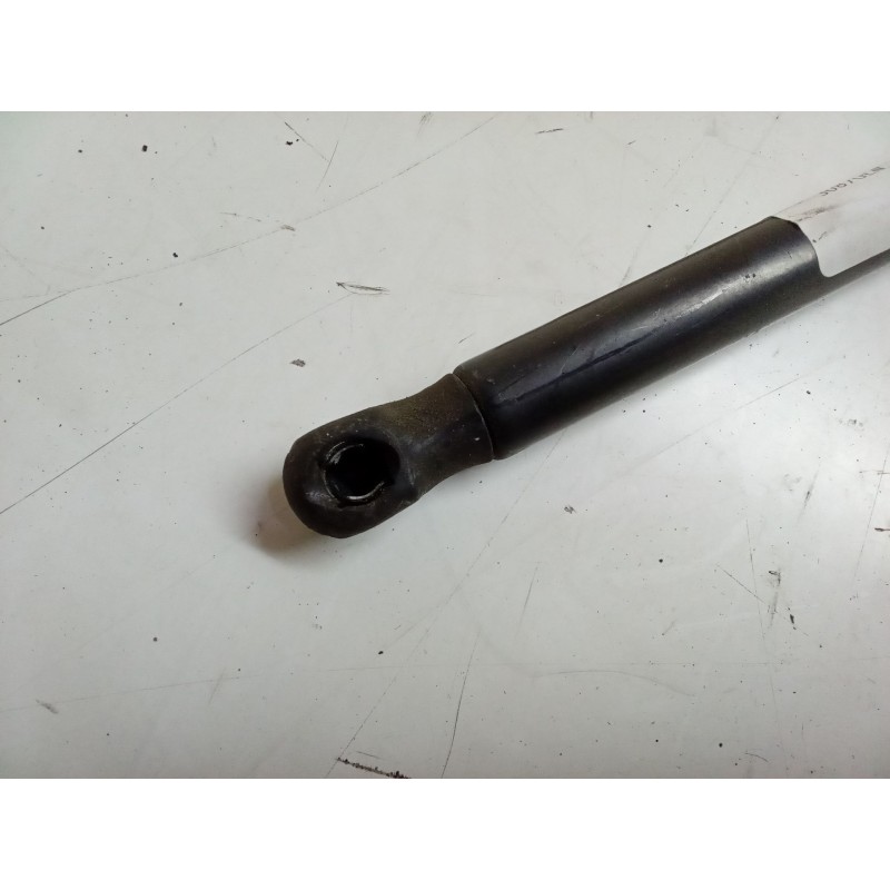 Recambio de amortiguadores capo para opel astra h classic hatchback (a04) 1.6 (l48) referencia OEM IAM   