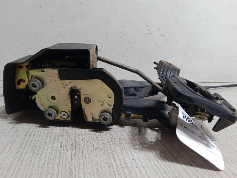 Recambio de cerradura puerta delantera izquierda para toyota corolla verso (_e12_) 2.0 d-4d (cde120_) referencia OEM IAM   