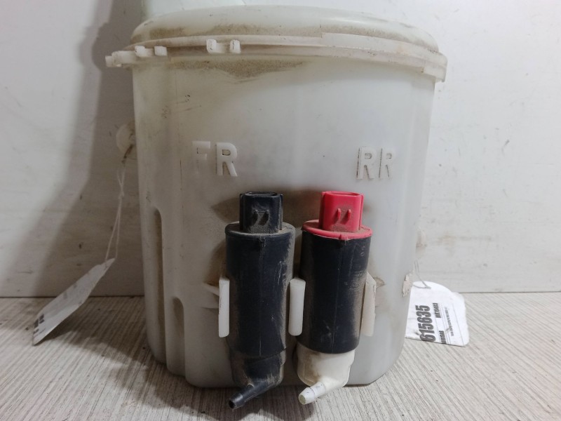 Recambio de botella liquido limpiaparabrisas para toyota yaris (_p1_) 1.4 d-4d (nlp10_) referencia OEM IAM   