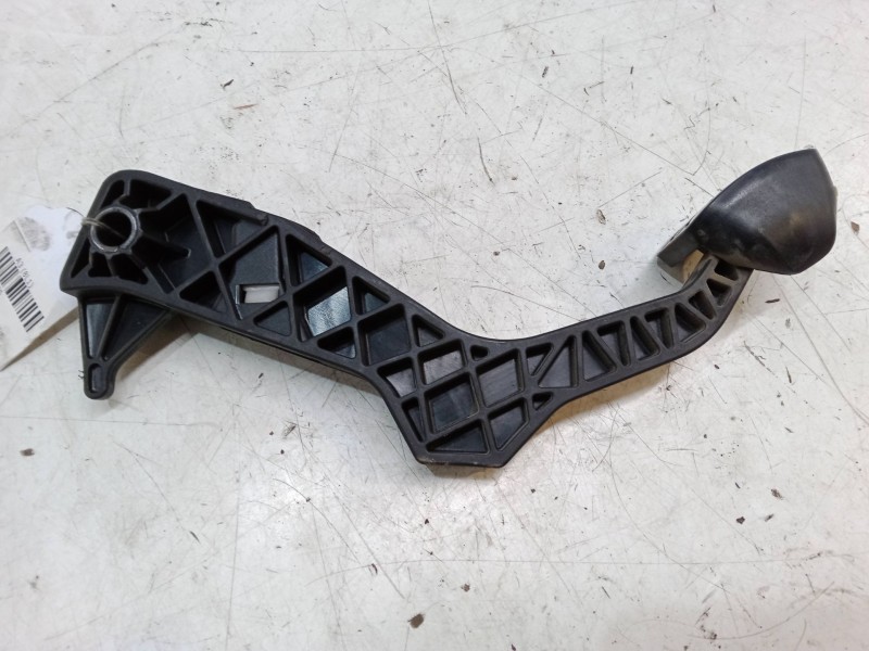 Recambio de pedal embrague para audi a3 (8l1) 1.6 referencia OEM IAM   