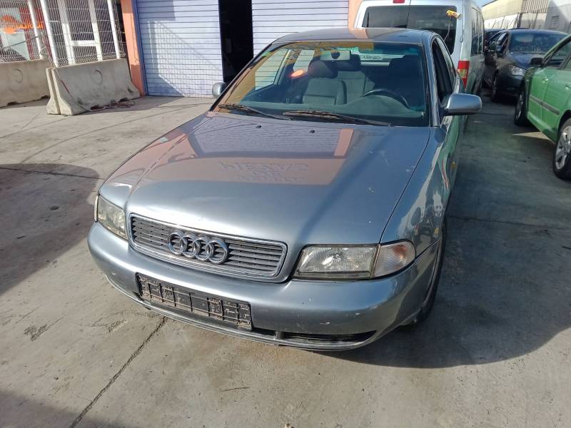 AUDI A4 B5 (8D2)