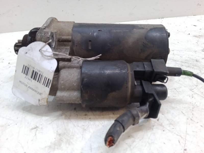 Recambio de motor arranque para seat leon (1m1) 1.9 tdi referencia OEM IAM   