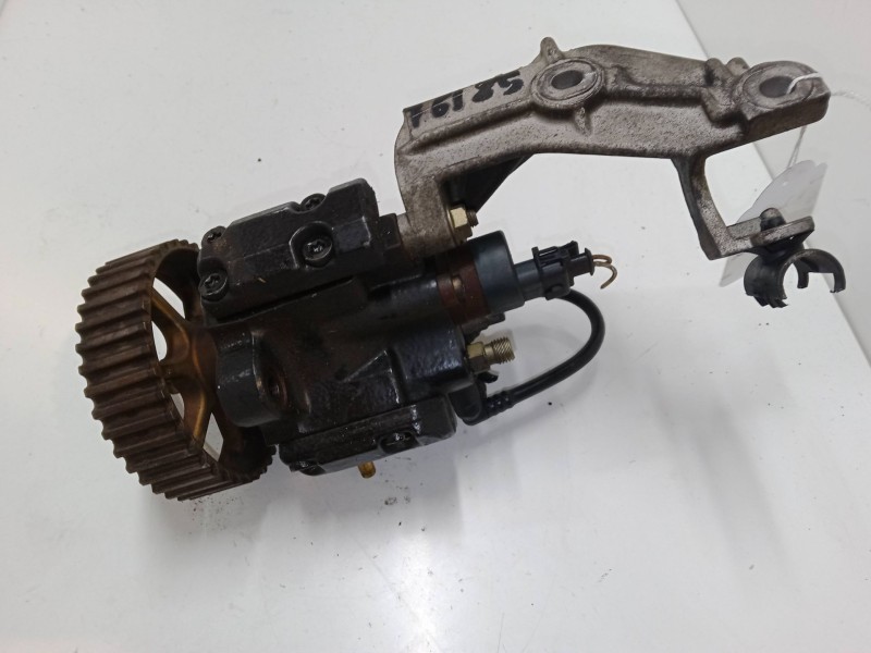 Recambio de bomba inyeccion para renault megane i grandtour (ka0/1_) 1.9 dci (ka05, ka1f) referencia OEM IAM 7700104018D  