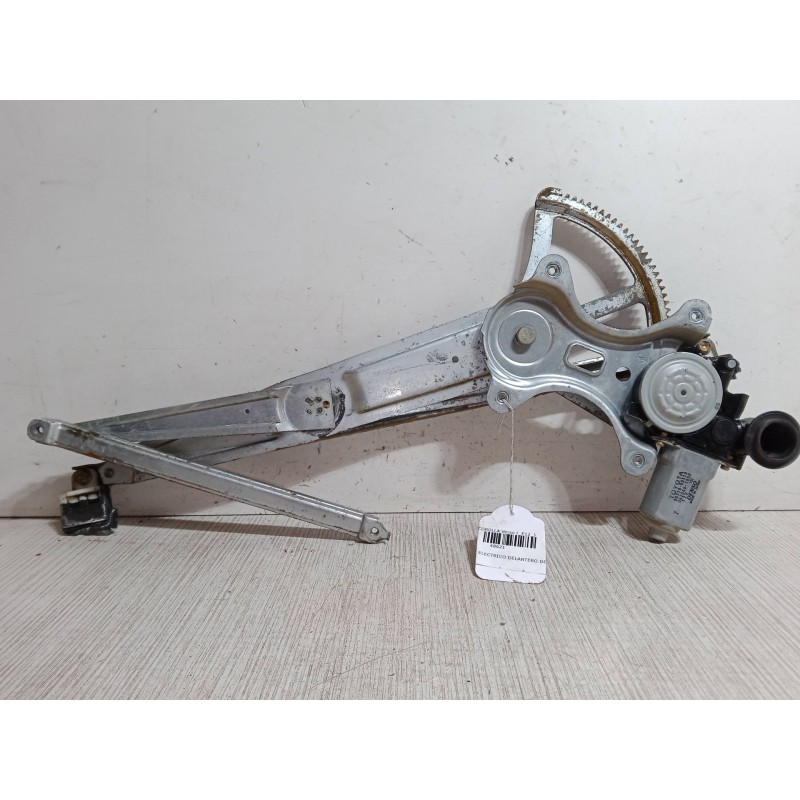 Recambio de elevalunas electrico delantero derecho para toyota corolla verso (_e12_) 2.0 d-4d (cde120_) referencia OEM IAM   