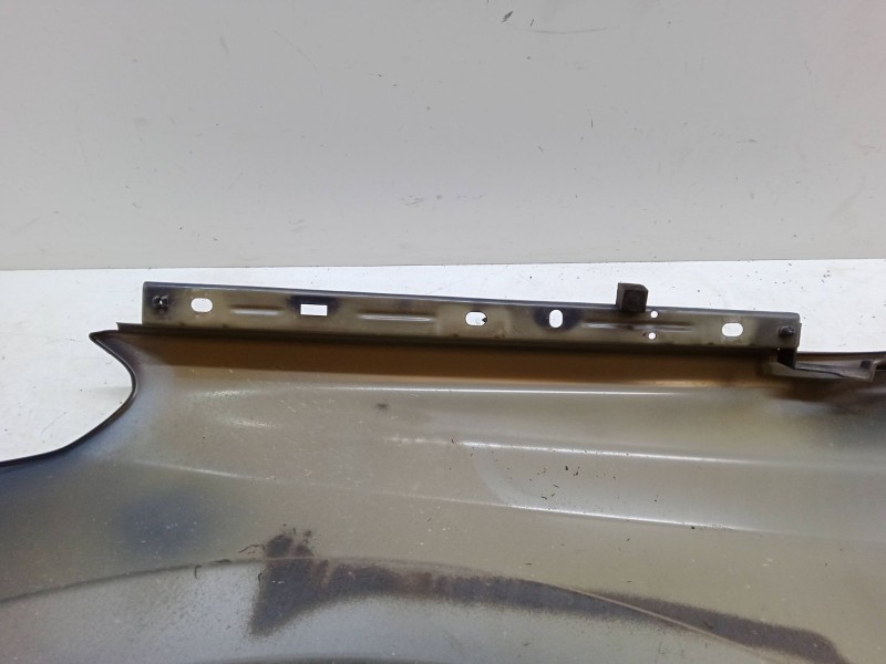 Recambio de aleta delantera derecha para opel astra h classic hatchback (a04) 1.6 (l48) referencia OEM IAM   