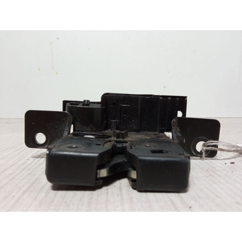 Recambio de cerradura maletero / porton para renault clio iii (br0/1, cr0/1) 1.2 16v (br02, br0j, br11, cr02, cr0j, cr11) refere