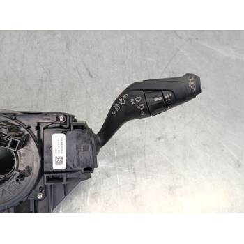 MANDO LUCES AV6T13335AE F1ET17A553BA 