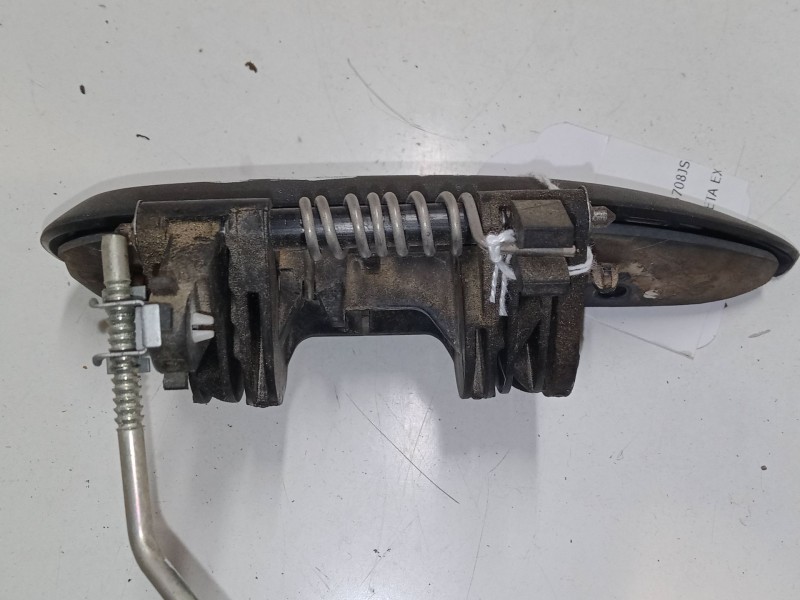 Recambio de maneta exterior puerta delantera izquierda para dacia sandero ii tce 90 (b8m1, b8ma) referencia OEM IAM   