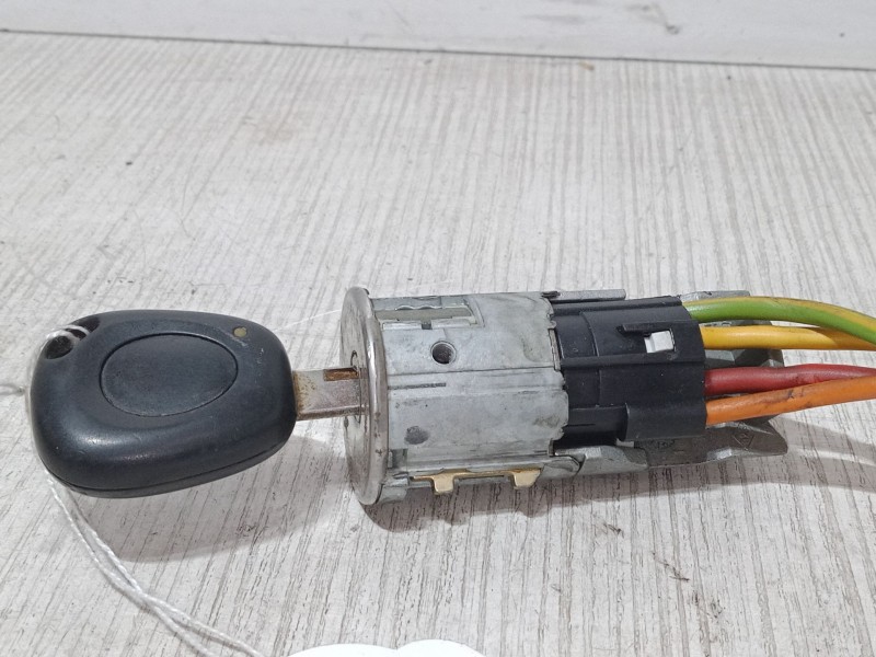 Recambio de clausor para renault megane i (ba0/1_) 1.9 dci (ba05, ba1f) referencia OEM IAM   