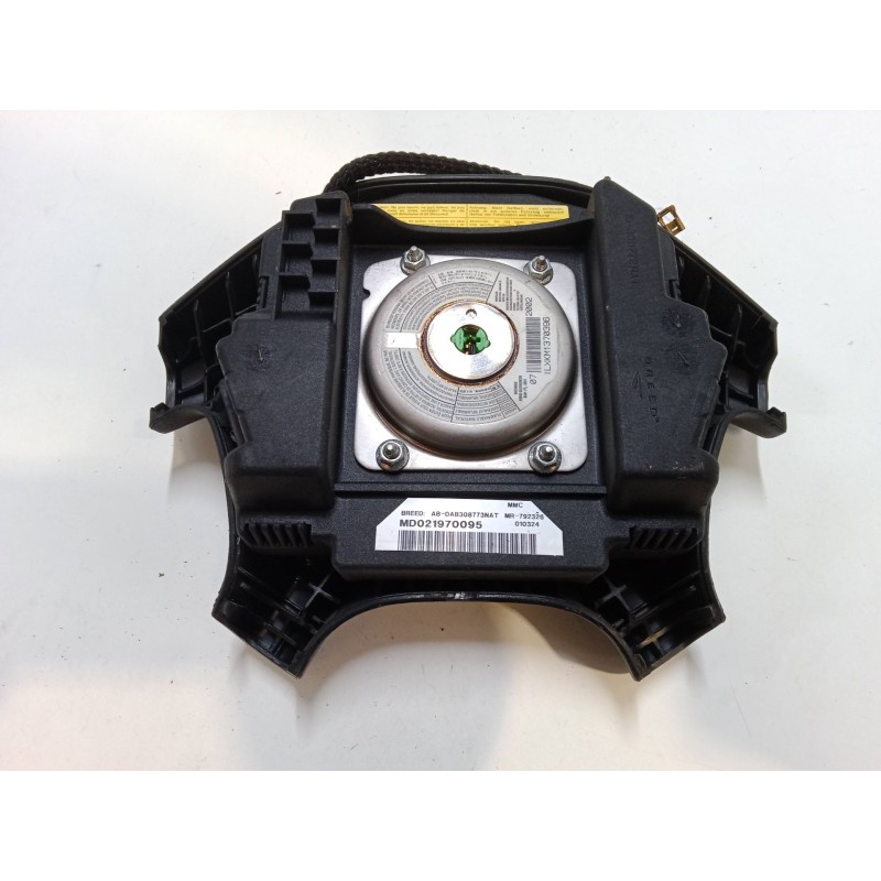 Recambio de airbag volante para mitsubishi montero io i (h6_w, h7_w) 1.8 (h76w, h66w) referencia OEM IAM    Recambio de airbag volante para mitsubishi montero io i (h6_w, h7_w) 1.8 (h76w, h66w) referencia OEM IAM