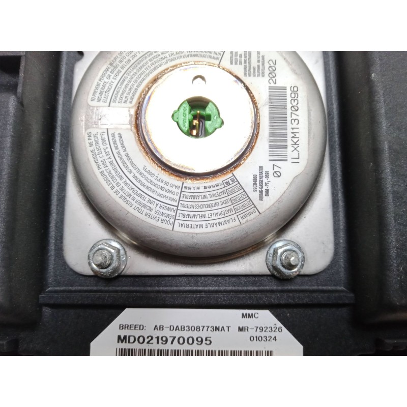 Recambio de airbag volante para mitsubishi montero io i (h6_w, h7_w) 1.8 (h76w, h66w) referencia OEM IAM    Recambio de airbag volante para mitsubishi montero io i (h6_w, h7_w) 1.8 (h76w, h66w) referencia OEM IAM