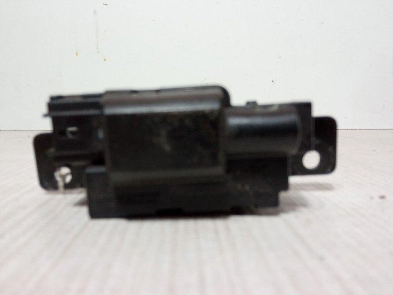 Recambio de cerradura maletero / porton para renault clio iii (br0/1, cr0/1) 1.2 16v (br02, br0j, br11, cr02, cr0j, cr11) refere