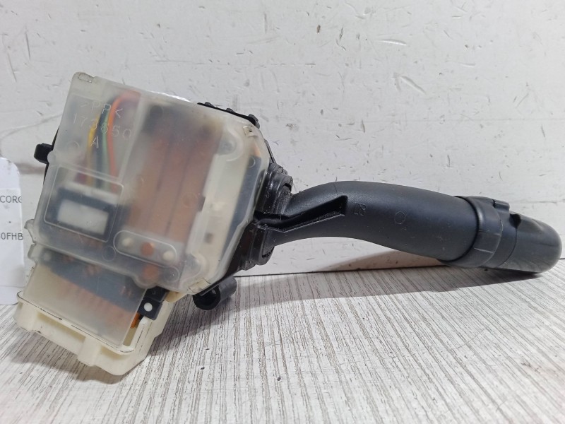 Recambio de mando de intermitencia para toyota corolla verso (zer_, zze12_, r1_) 2.2 d-4d (aur10_) referencia OEM IAM   
