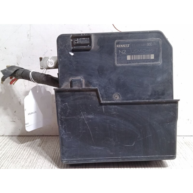 Recambio de caja reles / fusibles para renault grand scénic ii (jm0/1_) 1.5 dci (jm1e) referencia OEM IAM 8200481866H  