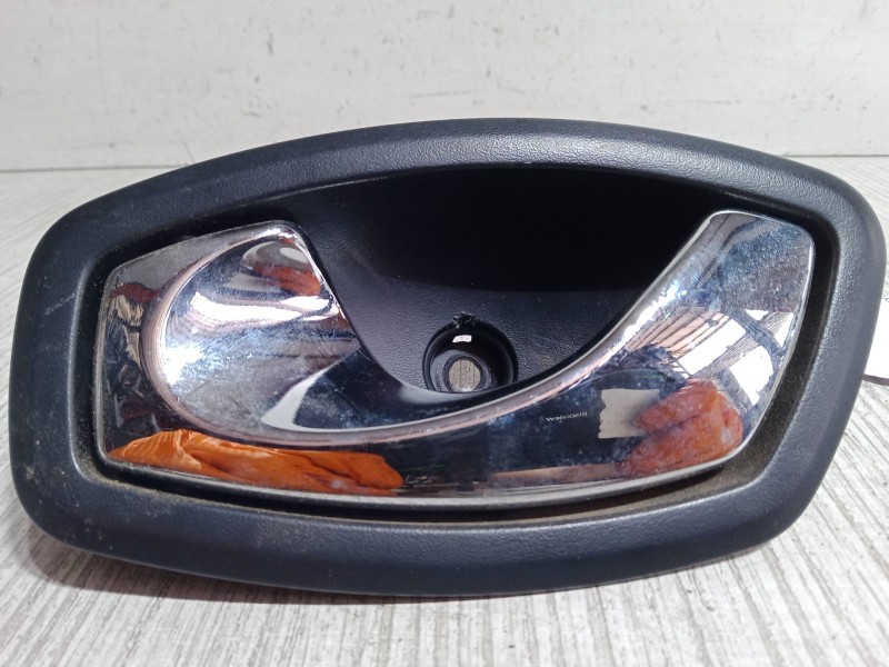 Recambio de maneta interior puerta delantera derecha para renault scénic iii (jz0/1_) 1.5 dci referencia OEM IAM   
