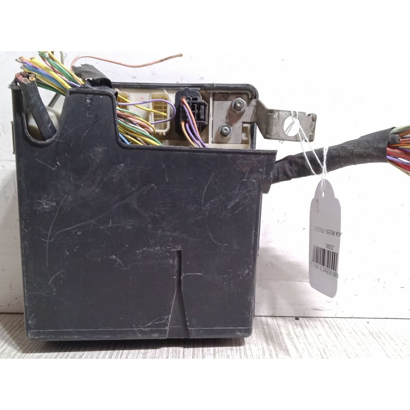 Recambio de caja reles / fusibles para renault grand scénic ii (jm0/1_) 1.5 dci (jm1e) referencia OEM IAM 8200481866H  