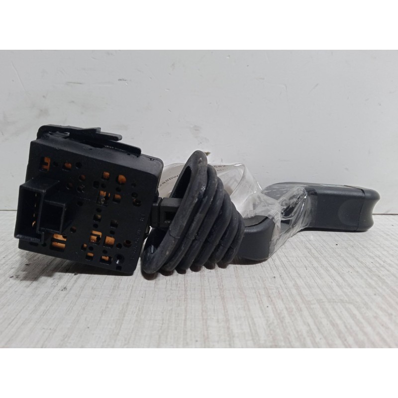 Recambio de mando limpiaparabrisas para opel corsa c (x01) 1.4 (f08, f68) referencia OEM IAM   