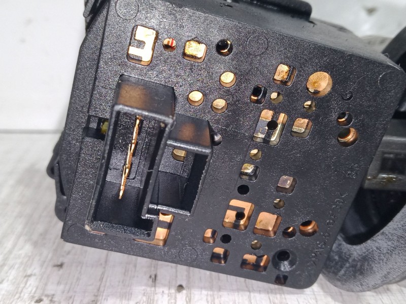 Recambio de mando limpiaparabrisas para opel corsa c (x01) 1.4 (f08, f68) referencia OEM IAM   