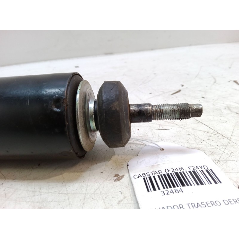 Recambio de amortiguador trasero derecho para nissan cabstar (f24m, f24w) 28.11 dci, 32.11 dci, 35.11 dci 2.5 (f24m) referencia 