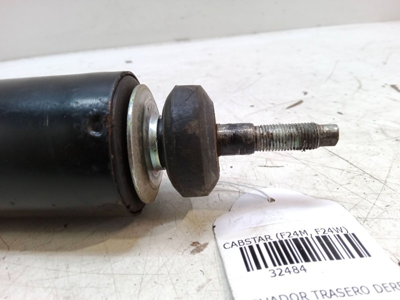 Recambio de amortiguador trasero derecho para nissan cabstar (f24m, f24w) 28.11 dci, 32.11 dci, 35.11 dci 2.5 (f24m) referencia 