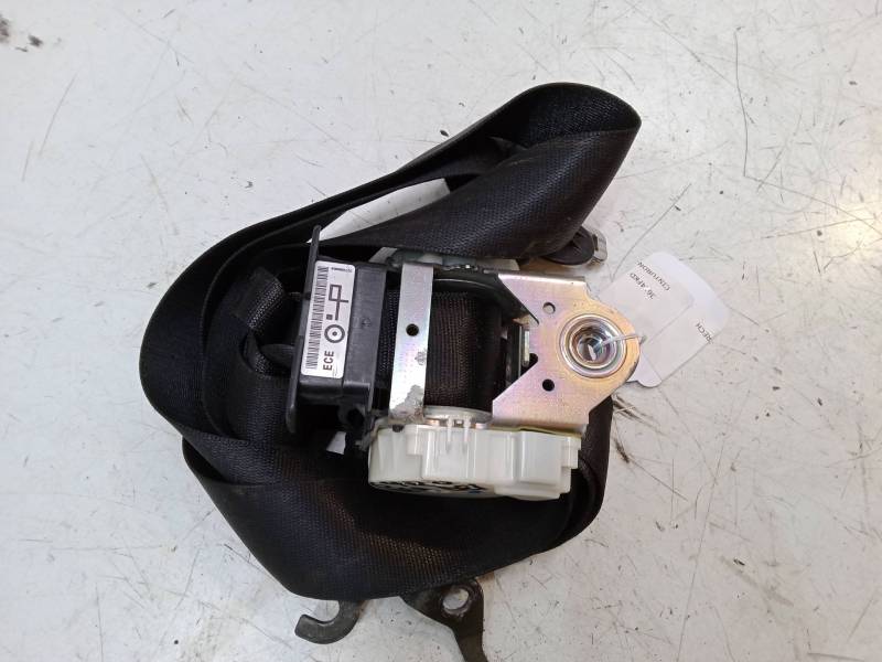 CINTURON SEGURIDAD DELANTERO DERECHO 