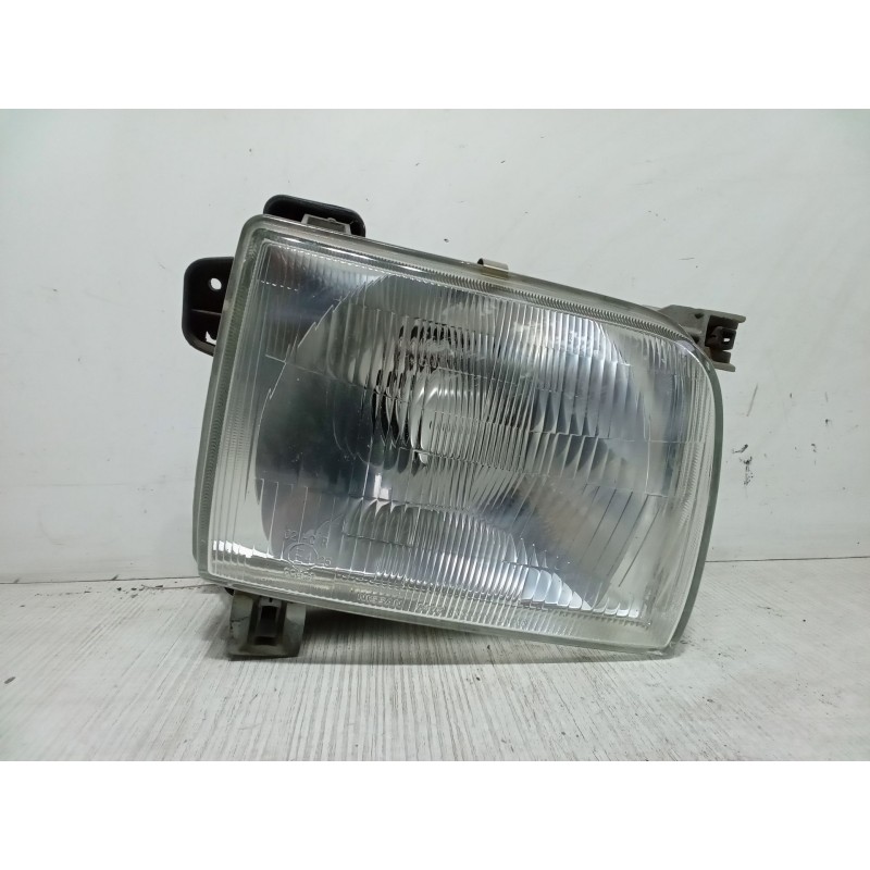 Recambio de faro derecho para nissan pick up (d22) 2.5 td 4wd referencia OEM IAM   