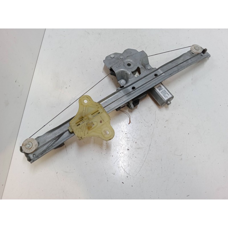 Recambio de elevalunas electrico delantero izquierdo para renault clio iv (bh_) 0.9 tce 90 referencia OEM IAM 12800149202B  