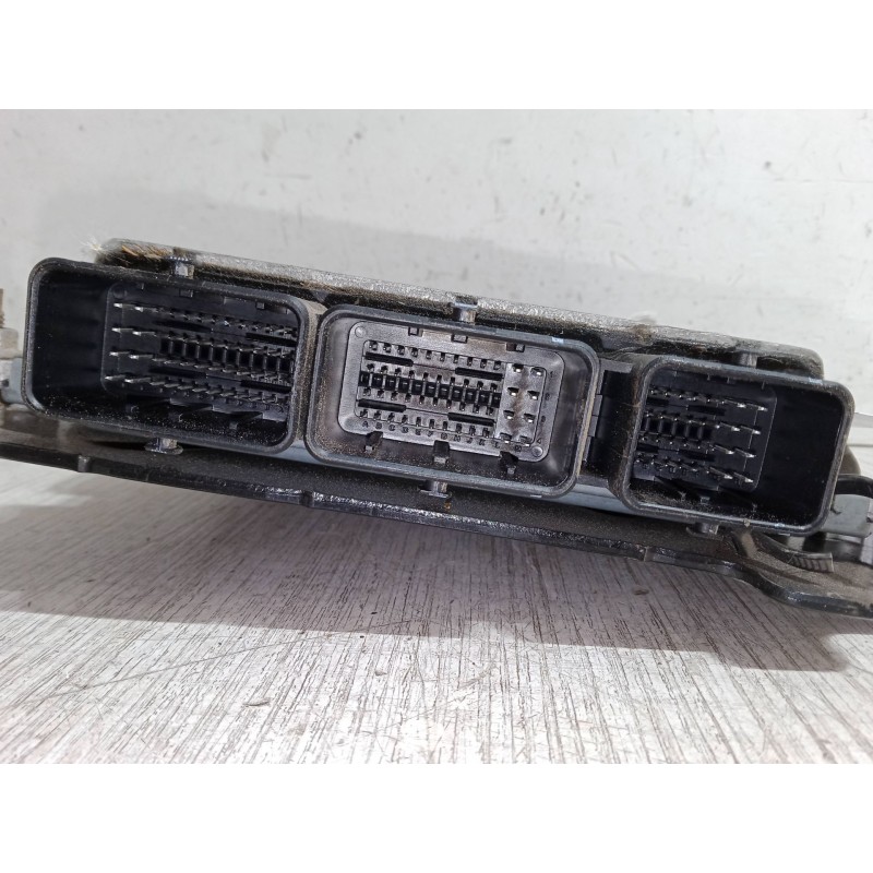 Recambio de centralita motor uce para renault scénic ii (jm0/1_) 1.5 dci (jm1e, jm16) referencia OEM IAM 82008047758200807626 SI