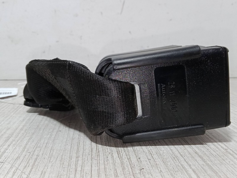 Recambio de anclaje cinturon trasero derecho para renault megane i (ba0/1_) 1.9 dci (ba05, ba1f) referencia OEM IAM A9126  