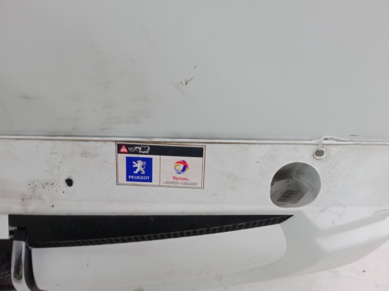 Recambio de rejillas capo para peugeot partner caja/chasis 1.6 hdi referencia OEM IAM   