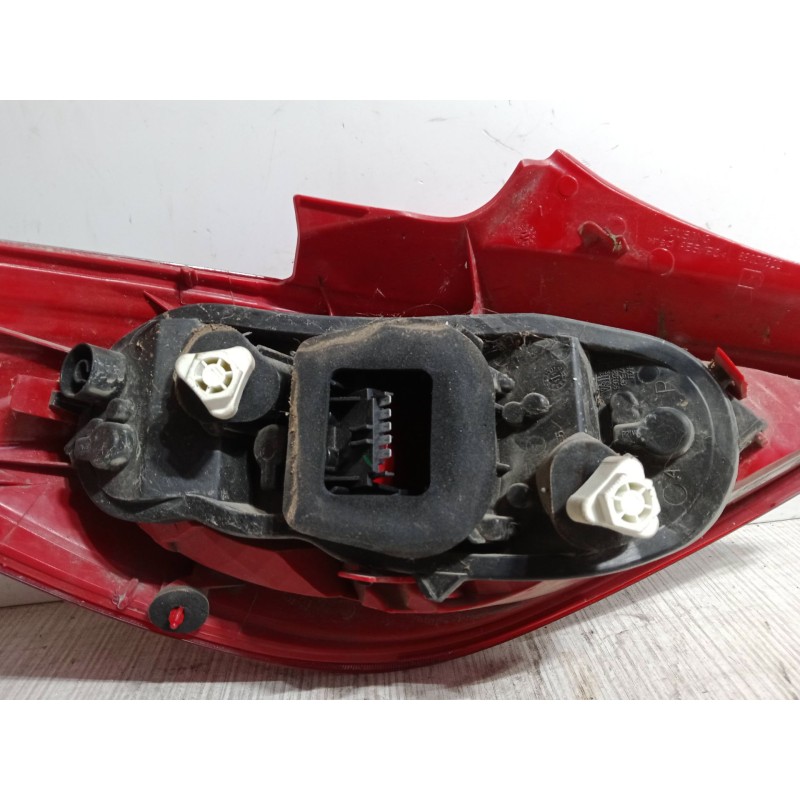 Recambio de piloto trasero derecho para opel corsa d (s07) 1.0 (l08, l68) referencia OEM IAM   