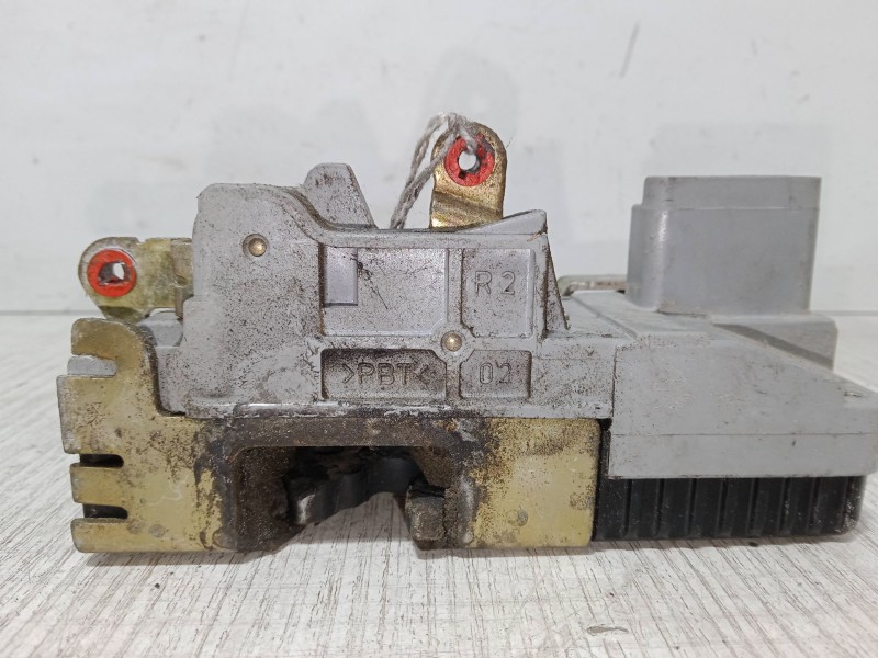 Recambio de cerradura puerta delantera derecha para fiat scudo caja/chasis (220_) 2.0 jtd referencia OEM IAM   