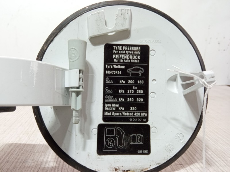 Recambio de tapa exterior combustible para opel corsa d (s07) 1.0 (l08, l68) referencia OEM IAM   