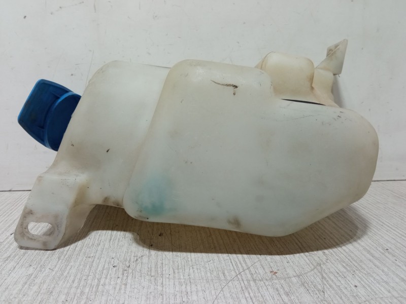 Recambio de botella liquido limpiaparabrisas para volkswagen golf iv (1j1) 2.0 referencia OEM IAM   