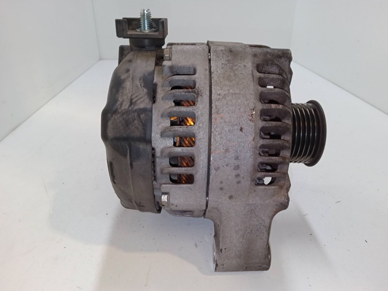 Recambio de alternador para bmw 2 active tourer (f45) 220 d referencia OEM IAM 764013103  