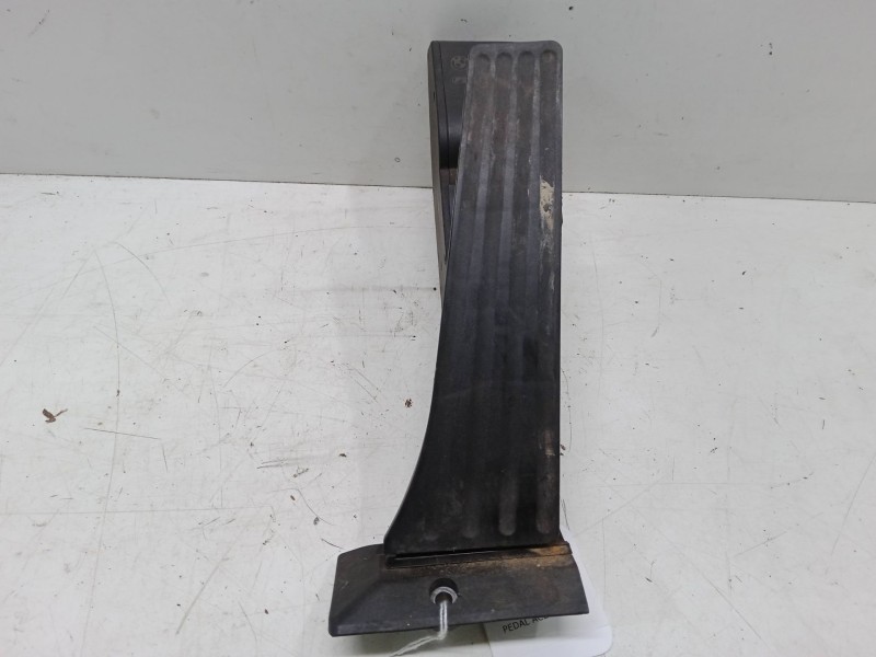 Recambio de pedal acelerador para bmw 7 (e65, e66, e67) 735 i, li referencia OEM IAM 35406752614-07  