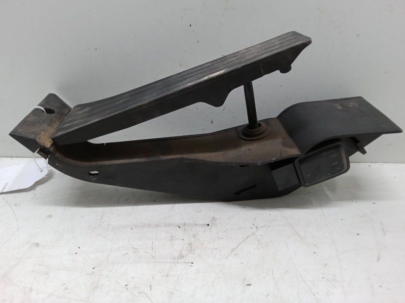 Recambio de pedal acelerador para bmw 7 (e65, e66, e67) 735 i, li referencia OEM IAM 35406752614-07  