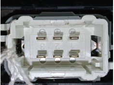 Recambio de mando elevalunas trasero derecho para renault scénic ii (jm0/1_) 1.5 dci (jm1e, jm16) referencia OEM IAM    2